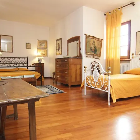 L'arrocco Marina Di Carrara